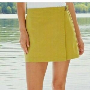 Wild Fable green mini faux wrap skirt